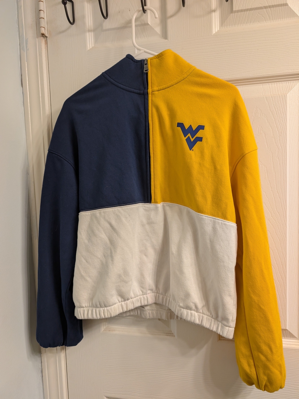 Unisex West Virginia Mountaineers Colorblock Half-Zip Jacket Navy, Gold & White